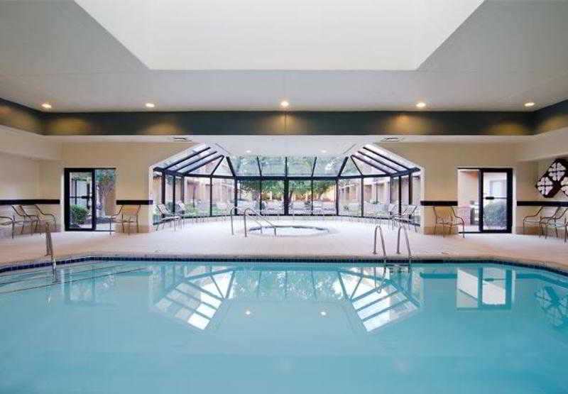Courtyard Kansas City Overland Park/Metcalf, South Of College Boulevard Exterior photo